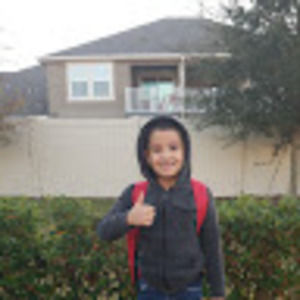 Meet your Posher, Dayana